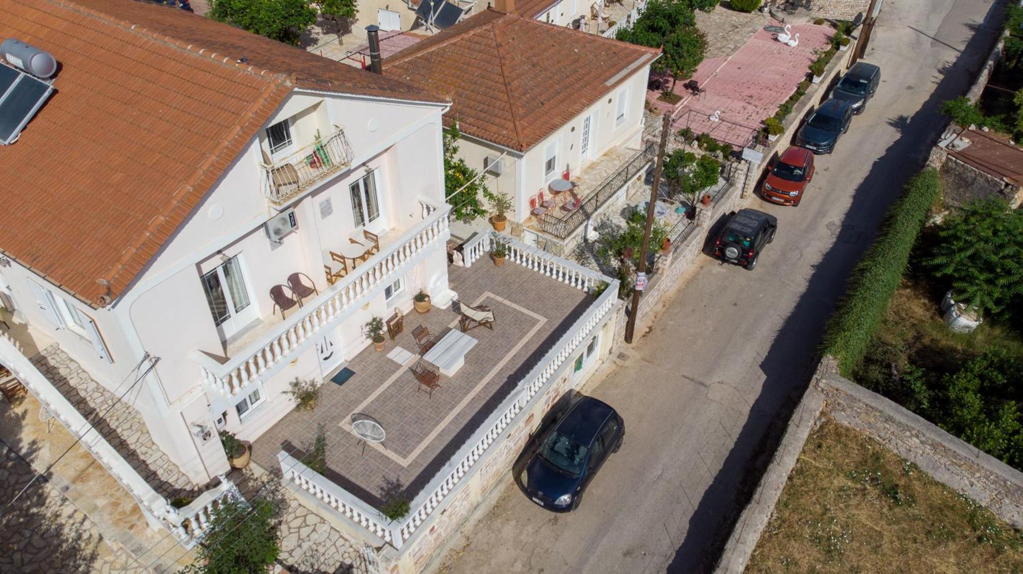 Koukouapartments & Suites Vathí - Ítaca Exterior foto